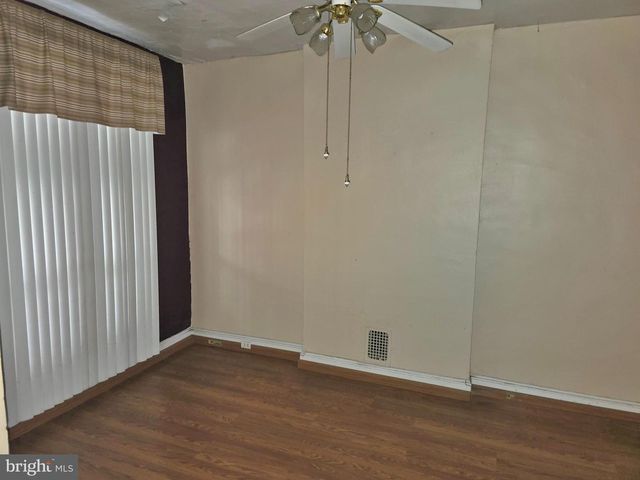 2107 CLIFTWOOD AVE, Baltimore, MD 21213