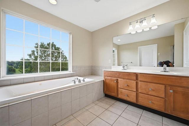 8761 Cascade Road, Upper Macungie Twp, PA 18031