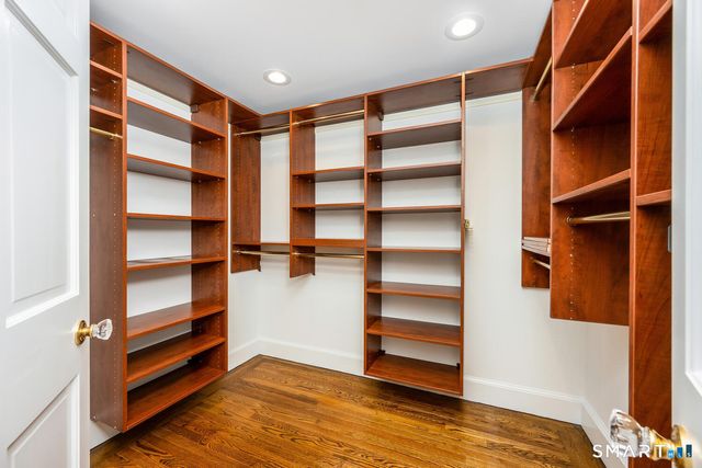 53 Hoyt Street, Darien, CT 06820