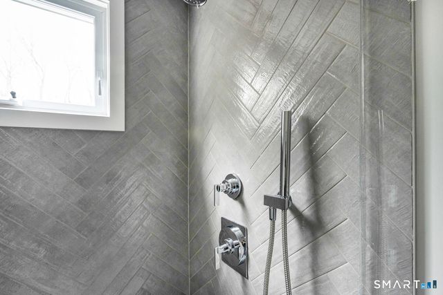 53 Hoyt Street, Darien, CT 06820