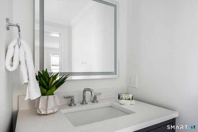 53 Hoyt Street, Darien, CT 06820