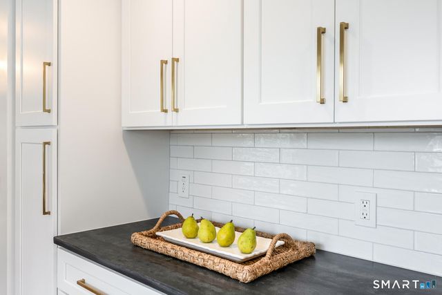 53 Hoyt Street, Darien, CT 06820