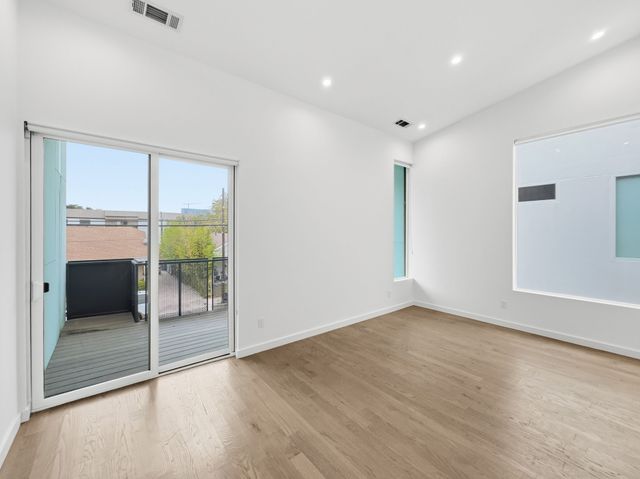 4812 Manett Street, Dallas, TX 75204