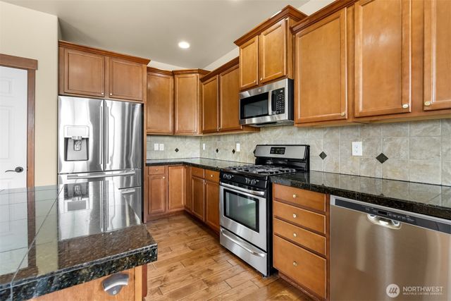 16458 Canal Court SE, Yelm, WA 98597