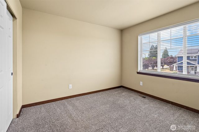 16458 Canal Court SE, Yelm, WA 98597