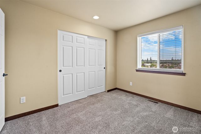 16458 Canal Court SE, Yelm, WA 98597