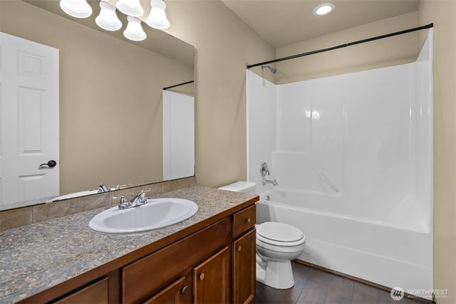 16458 Canal Court SE, Yelm, WA 98597