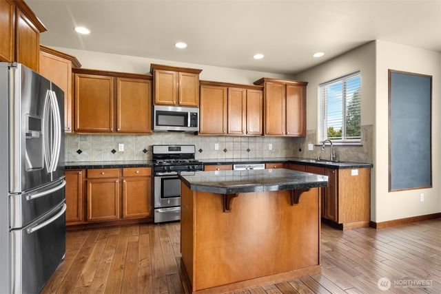 16458 Canal Court SE, Yelm, WA 98597