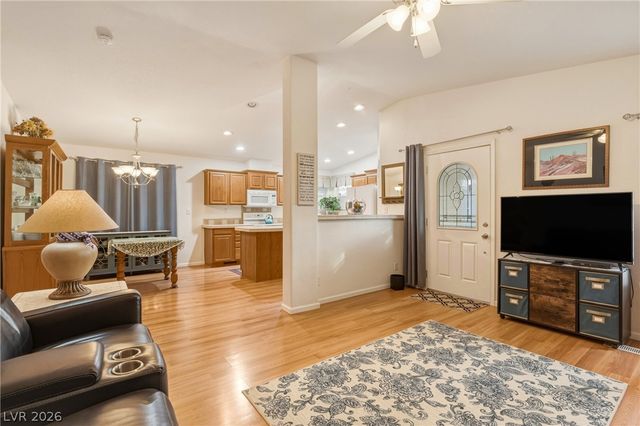 881 Montecito Drive, Pahrump, NV 89048