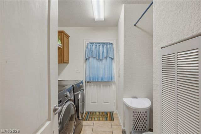 881 Montecito Drive, Pahrump, NV 89048