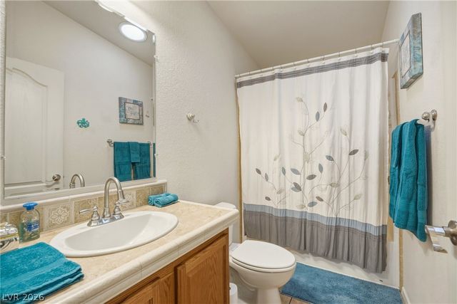 881 Montecito Drive, Pahrump, NV 89048