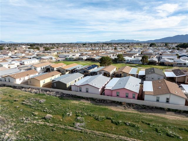 881 Montecito Drive, Pahrump, NV 89048