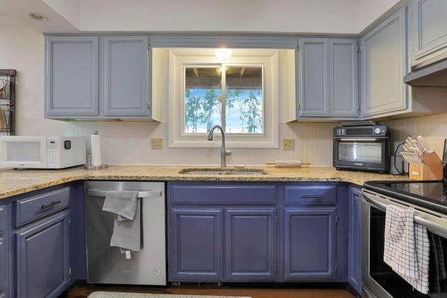 185 Kensington Drive, Delaware, OH 43015