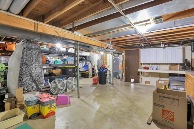 185 Kensington Drive, Delaware, OH 43015