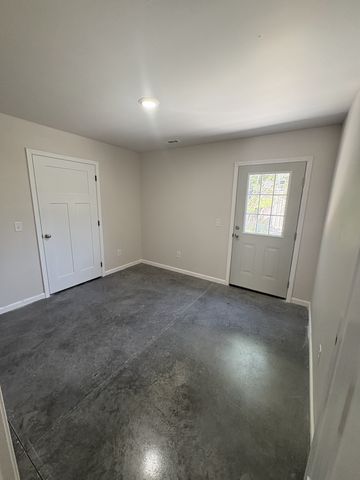 111 Second Avenue, Carthage, TN 37030