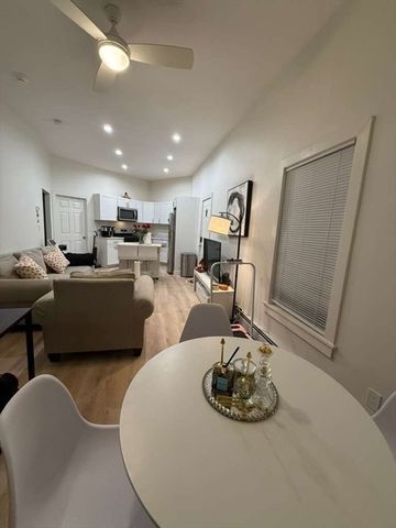 4 Crest Ave 1, Revere, MA 02151