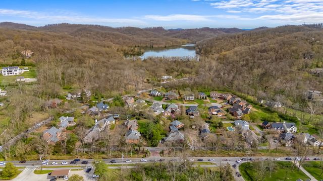 5308 Otter Creek Ct, Brentwood, TN 37027