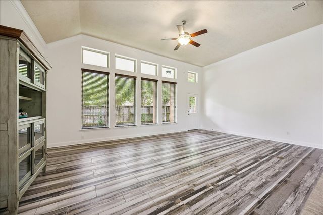 8135 W Pine Creek Bend, Cypress, TX 77433