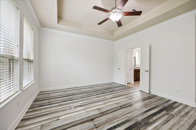 8135 W Pine Creek Bend, Cypress, TX 77433