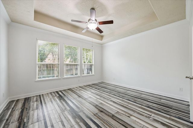 8135 W Pine Creek Bend, Cypress, TX 77433