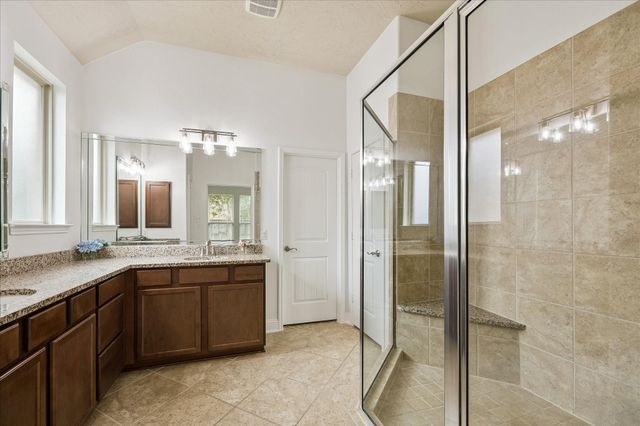 8135 W Pine Creek Bend, Cypress, TX 77433