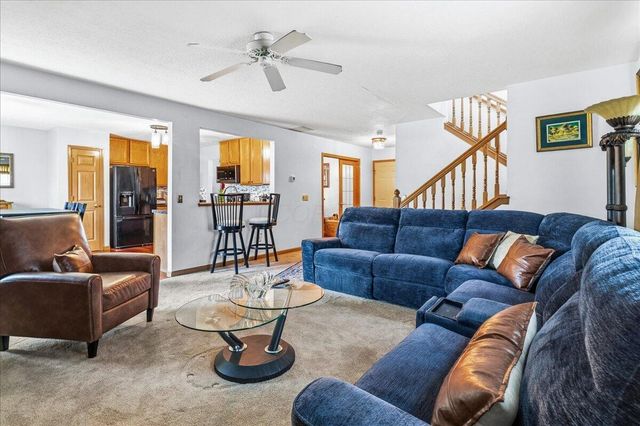 3656 Parker Knoll Lane, Columbus, OH 43219