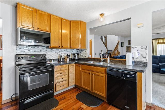 3656 Parker Knoll Lane, Columbus, OH 43219