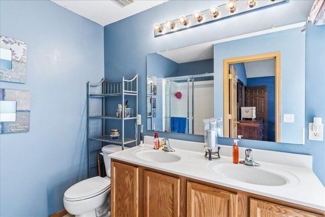 3656 Parker Knoll Lane, Columbus, OH 43219