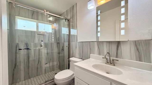 1367 Hubbard Avenue, San Leandro, CA 94579