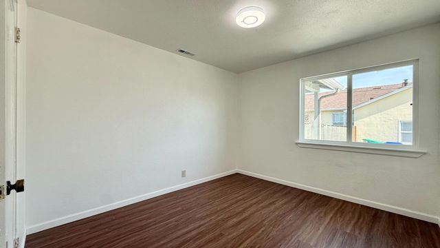 1367 Hubbard Avenue, San Leandro, CA 94579