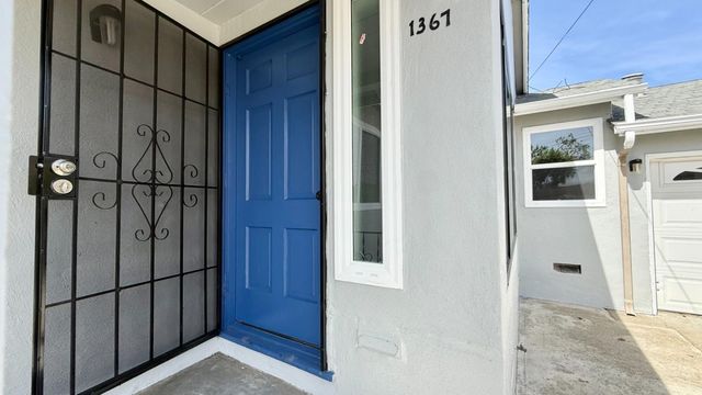 1367 Hubbard Avenue, San Leandro, CA 94579