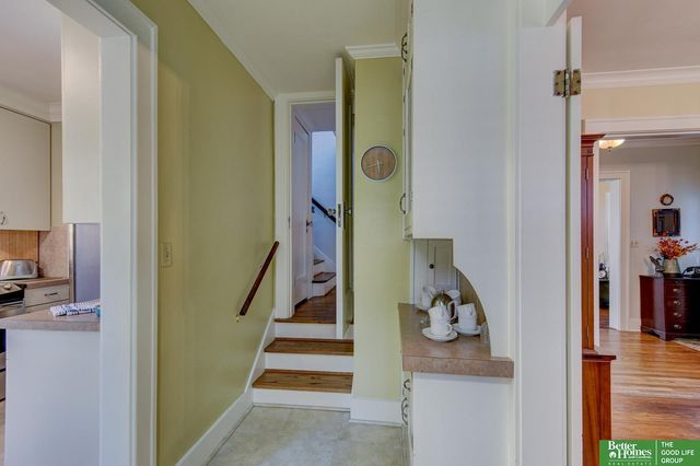 5616 Emile Street, Omaha, NE 68132