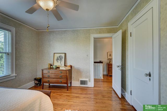 5616 Emile Street, Omaha, NE 68132