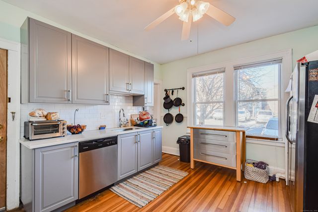 51 Bretton Road, West Hartford, CT 06119