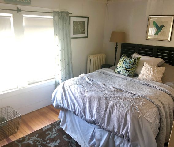 51 Bretton Road, West Hartford, CT 06119