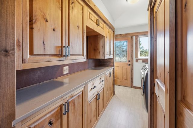 3342 SW 73rd Street, Redmond, OR 97756