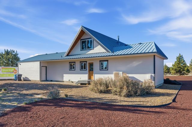 3342 SW 73rd Street, Redmond, OR 97756