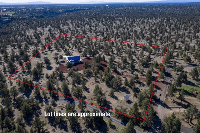 3342 SW 73rd Street, Redmond, OR 97756