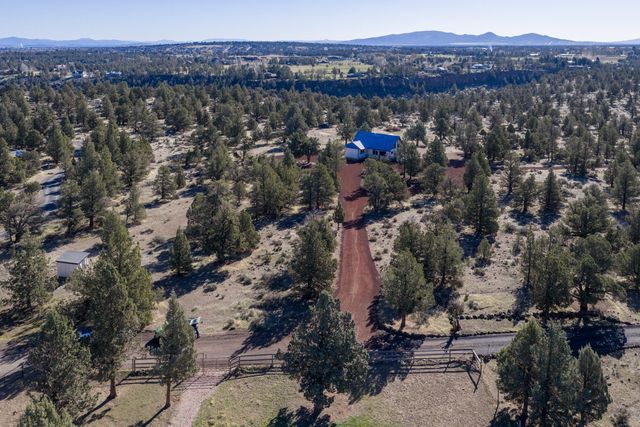 3342 SW 73rd Street, Redmond, OR 97756