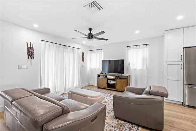 840 W CANTON AVENUE, Winter Park, FL 32789