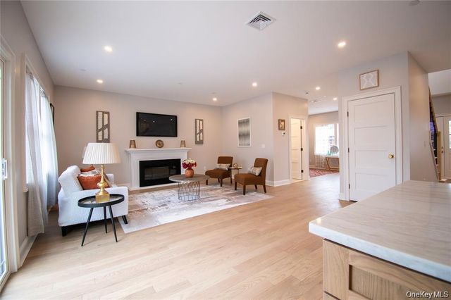 3004 Harbor Street, Baldwin, NY 11510