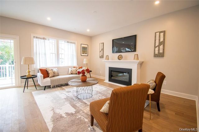 3004 Harbor Street, Baldwin, NY 11510