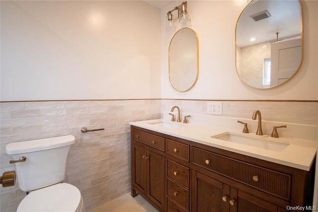 3004 Harbor Street, Baldwin, NY 11510