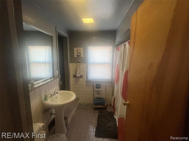 18655 Monica Street, Detroit, MI 48221