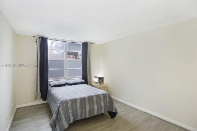 6600 Cypress Rd 105, Plantation, FL 33317