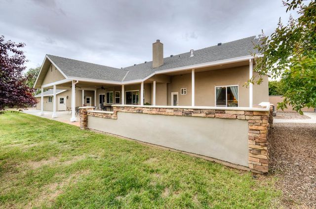 17465 Monreal Road, Madera, CA 93636
