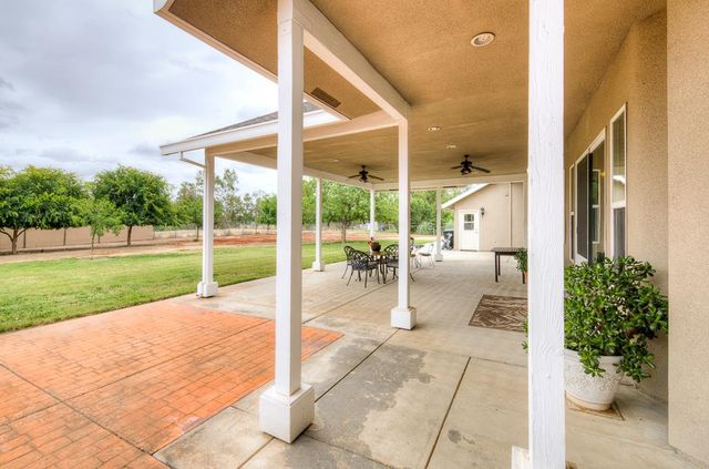 17465 Monreal Road, Madera, CA 93636