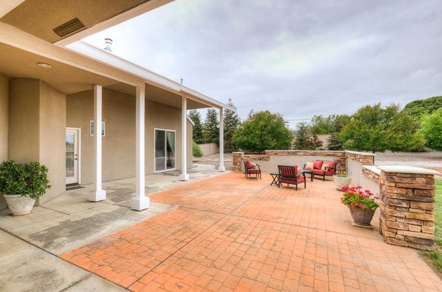 17465 Monreal Road, Madera, CA 93636
