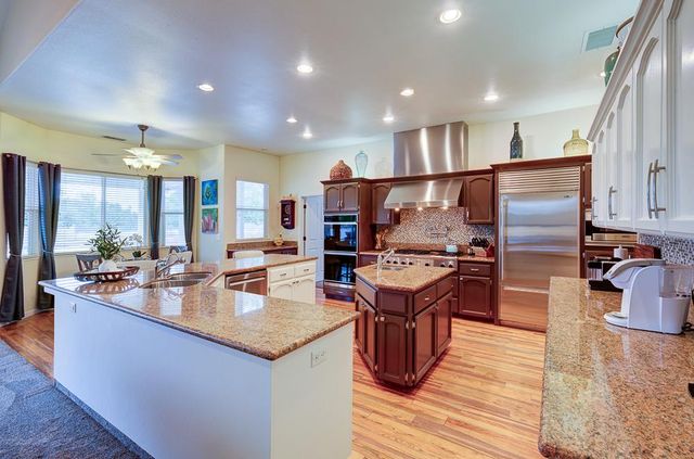 17465 Monreal Road, Madera, CA 93636