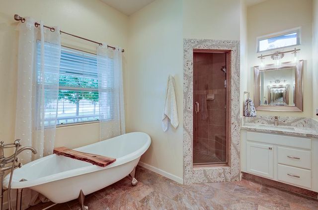 17465 Monreal Road, Madera, CA 93636